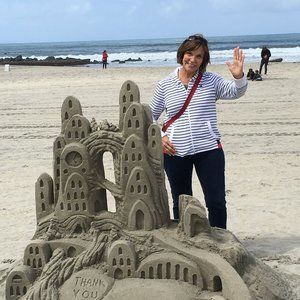 Meet your Posher, Sharon